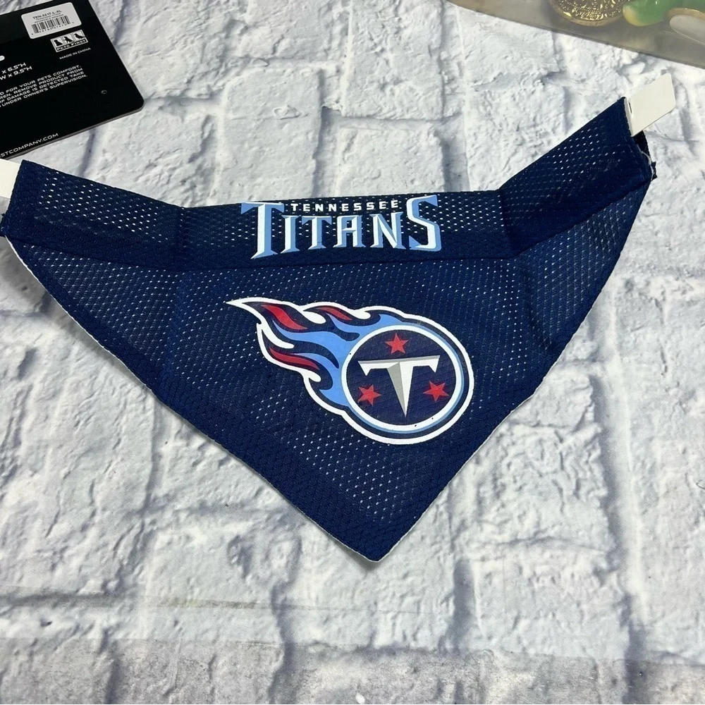 Tennessee Titans bandana for dogs Large to XL